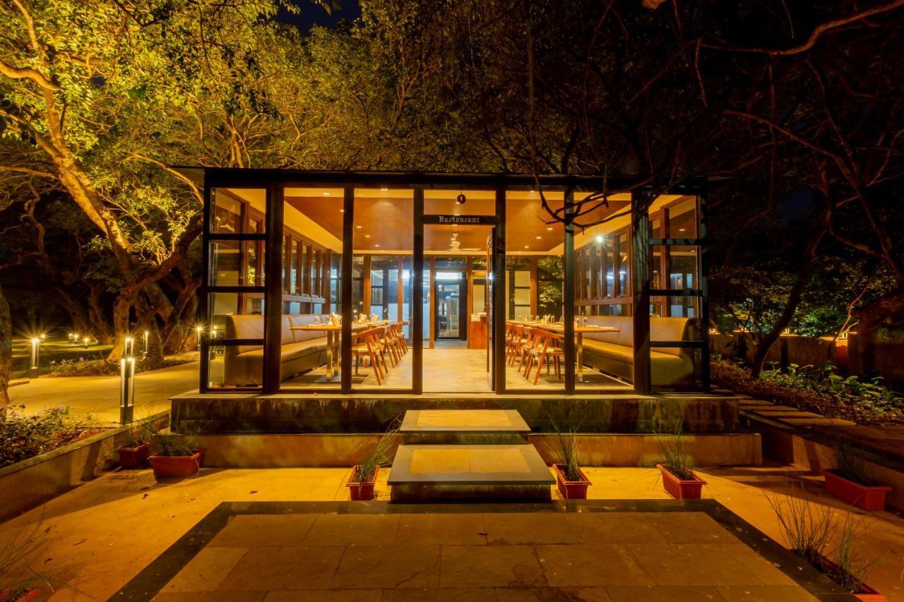 R R Heritage Resort Pure Vegetarian マハバレシュワール エクステリア 写真